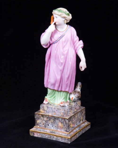 Figurine
