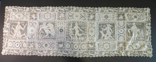 Table Scarf