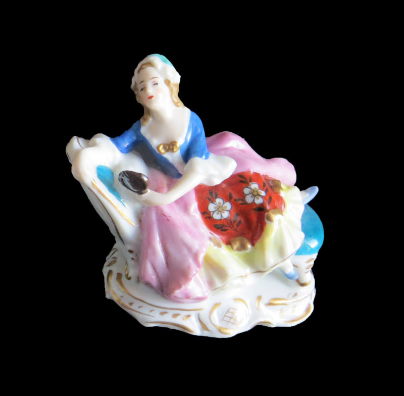 Figurine