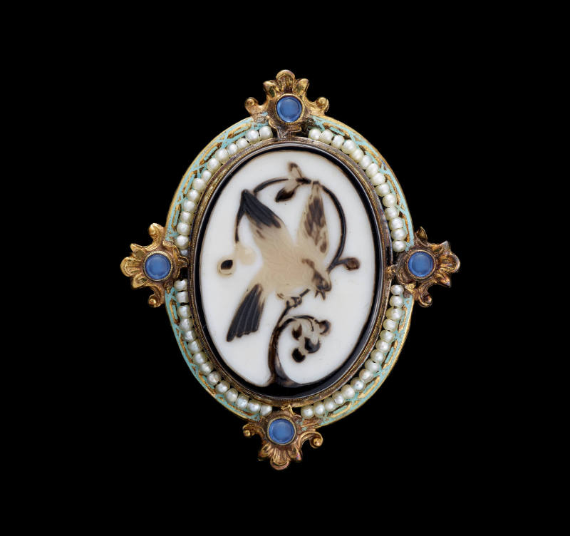 Brooch