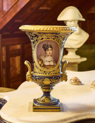 Urn