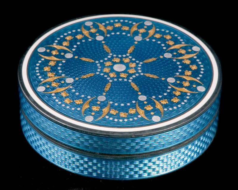 Powder Box